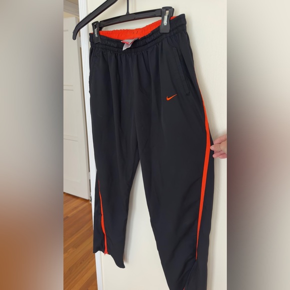 nike sweatpants - Picture 3 of 8
